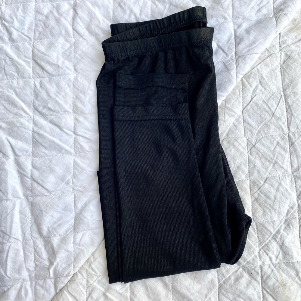 Fully Stretchable Soft Net Sheer Mesh Leggings, Free Size - Picture 6 of 8